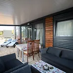 Appartamento Strandhaus Lady - Bain- Zut - Kornati By Interhome