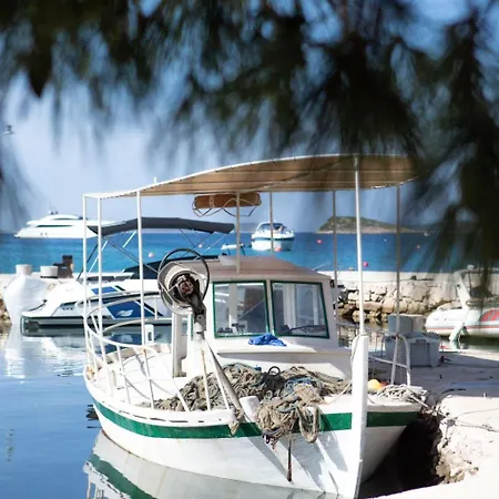 Strandhaus Lady - Bain- Zut - Kornati By Interhome Apartment Pristanisce