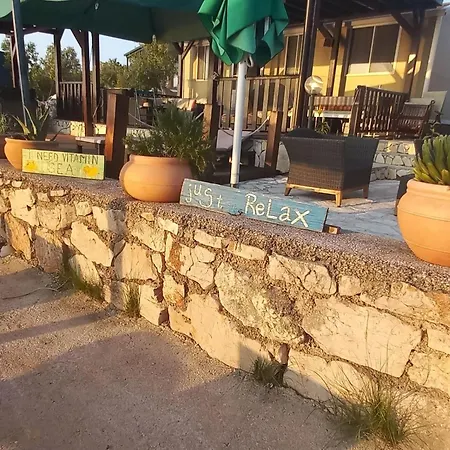 Strandhaus Lady - Bain- Zut - Kornati By Interhome Apartmán Pristanisce