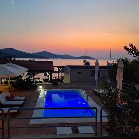 Strandhaus Lady - Bain- Zut - Kornati By Interhome Apartment *