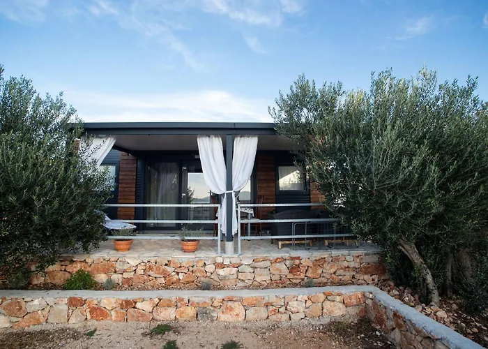 Strandhaus Lady - Bain- Zut - Kornati By Interhome Pristanisce