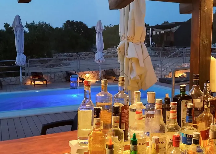 Strandhaus Lady - Bain- Zut - Kornati By Interhome Pristanisce