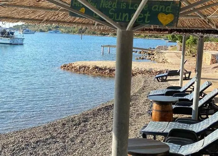 Strandhaus Lady - Bain- Zut - Kornati By Interhome *