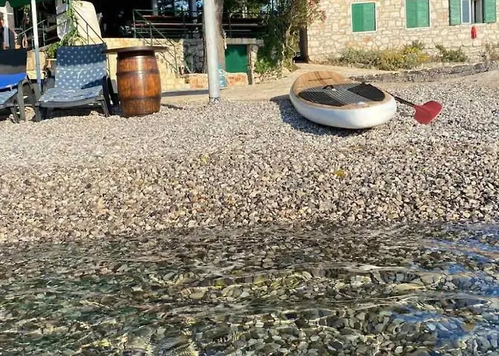 Strandhaus Lady - Bain- Zut - Kornati By Interhome Pristanisce