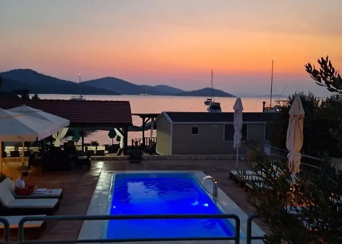 Strandhaus Lady - Bain- Zut - Kornati By Interhome Apartmán *